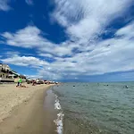 Paradiso Fronte Mare Ferienhaus *