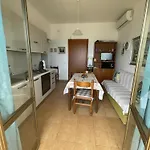 Paradiso Fronte Mare Ferienhaus *