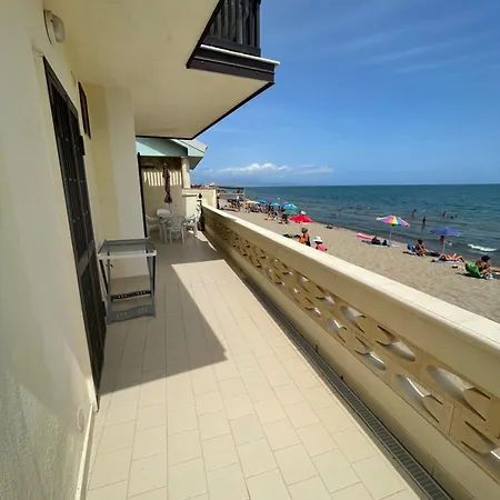 Paradiso Fronte Mare *