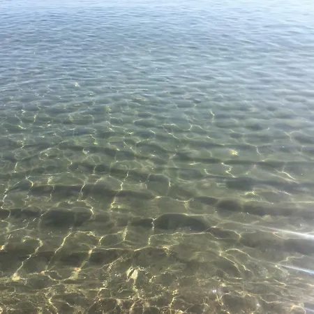 בית נופש Paradiso Fronte Mare אגנונה באגני